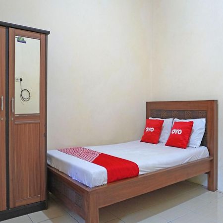 Oyo 91762 Green Home Stay Syariah Purwakarta Ngoại thất bức ảnh