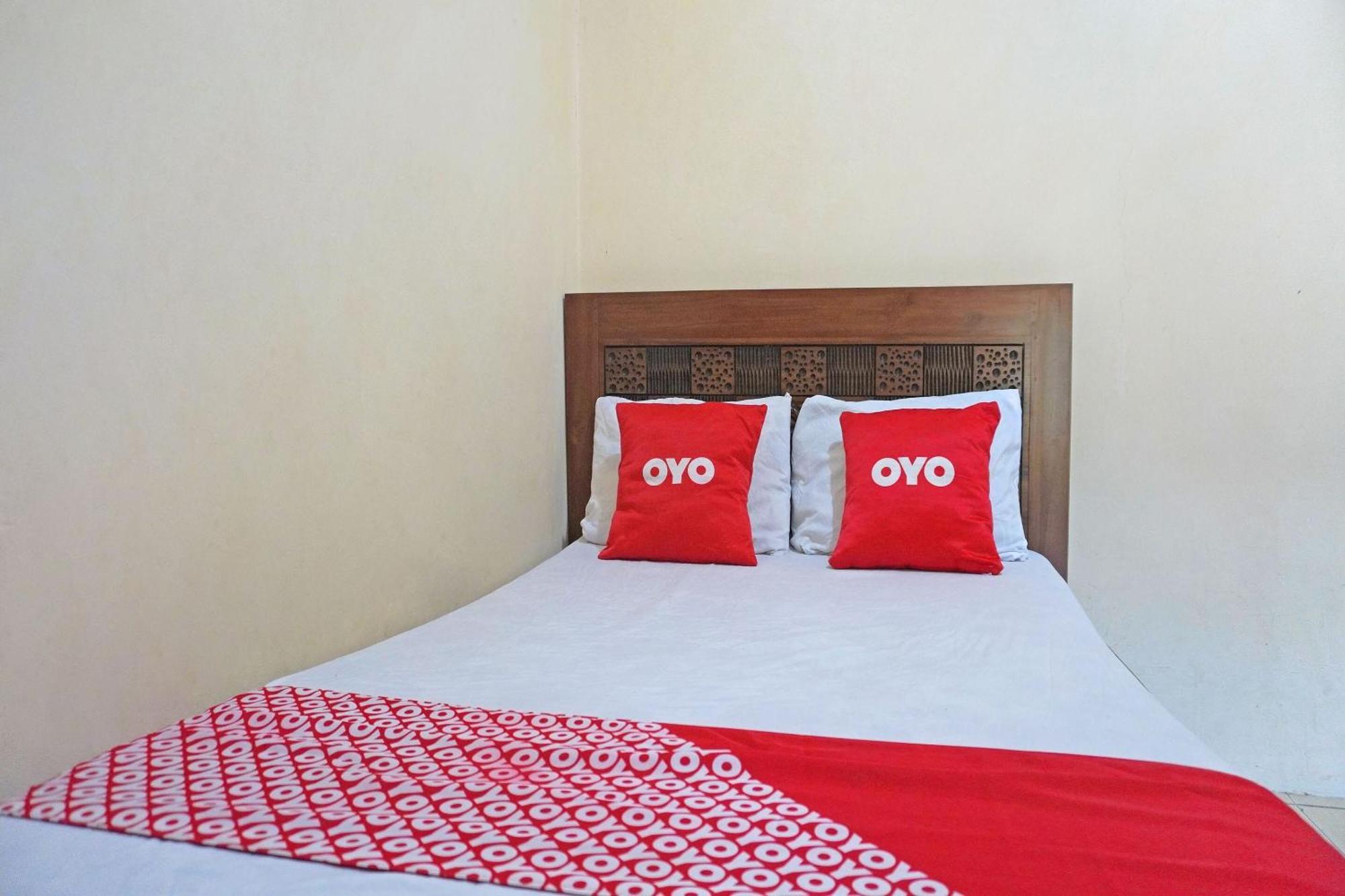 Oyo 91762 Green Home Stay Syariah Purwakarta Ngoại thất bức ảnh